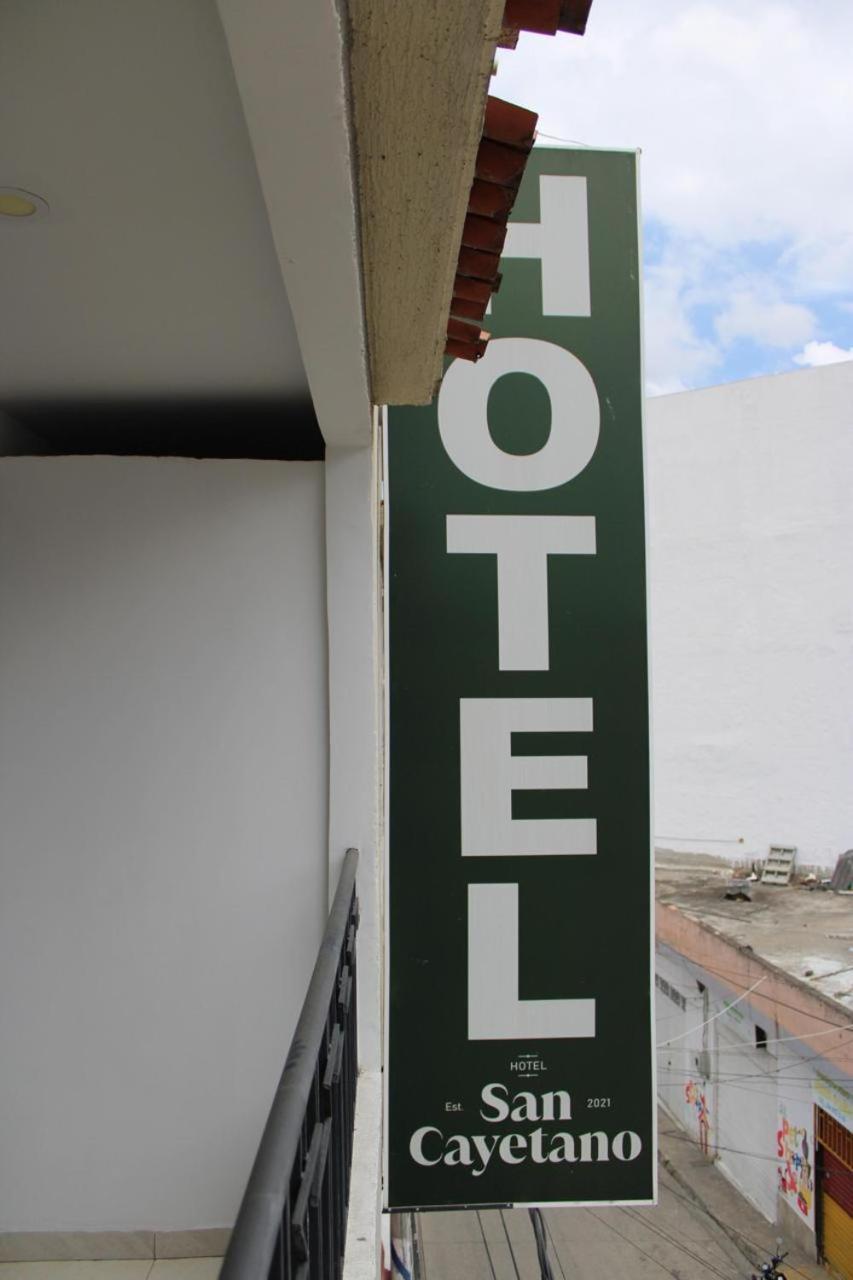 Hotel San Cayetano Ocaña Extérieur photo
