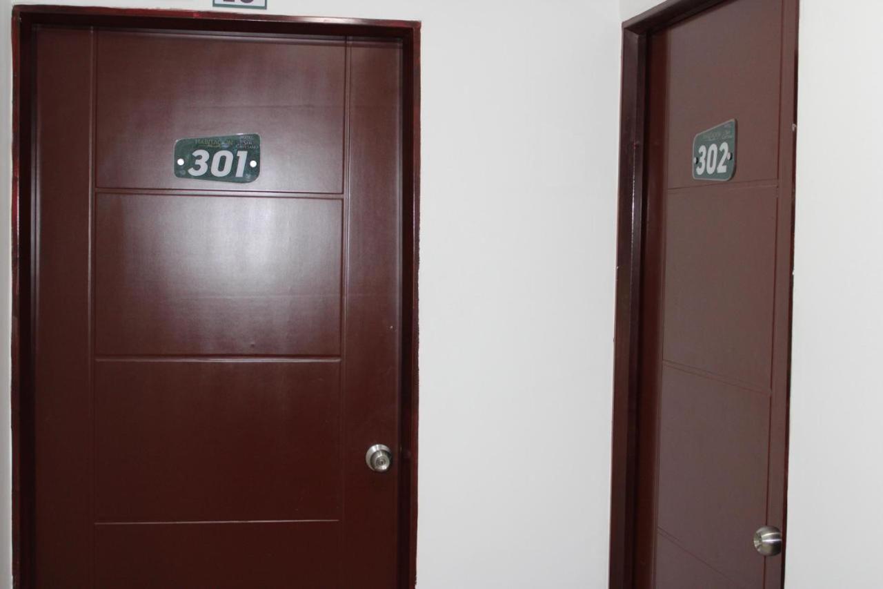 Hotel San Cayetano Ocaña Extérieur photo