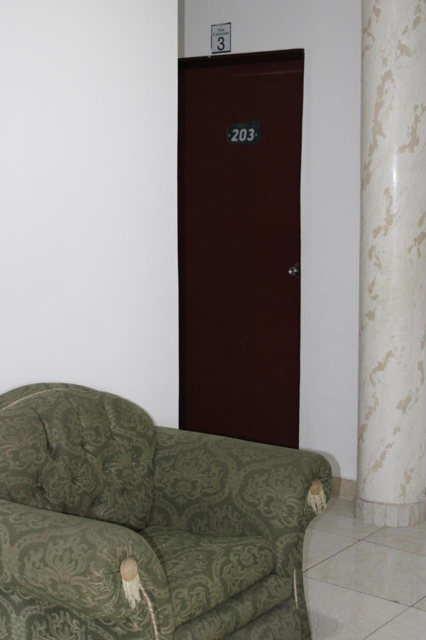 Hotel San Cayetano Ocaña Extérieur photo