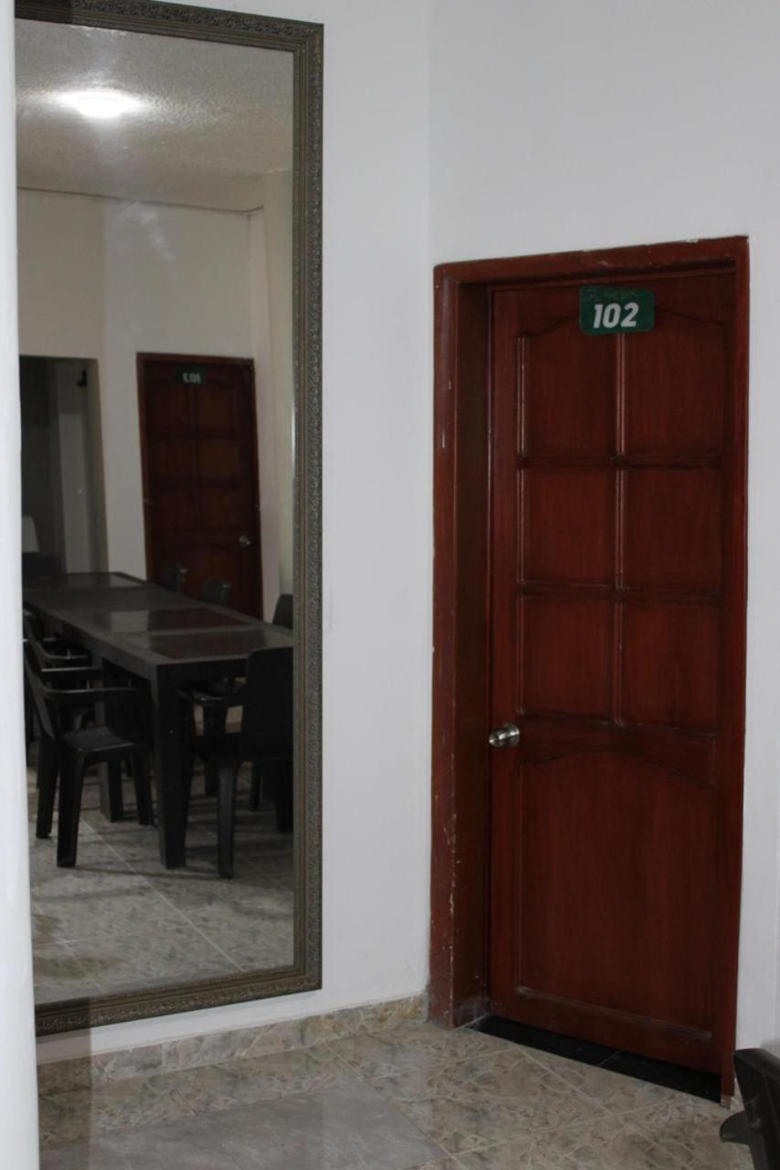 Hotel San Cayetano Ocaña Extérieur photo
