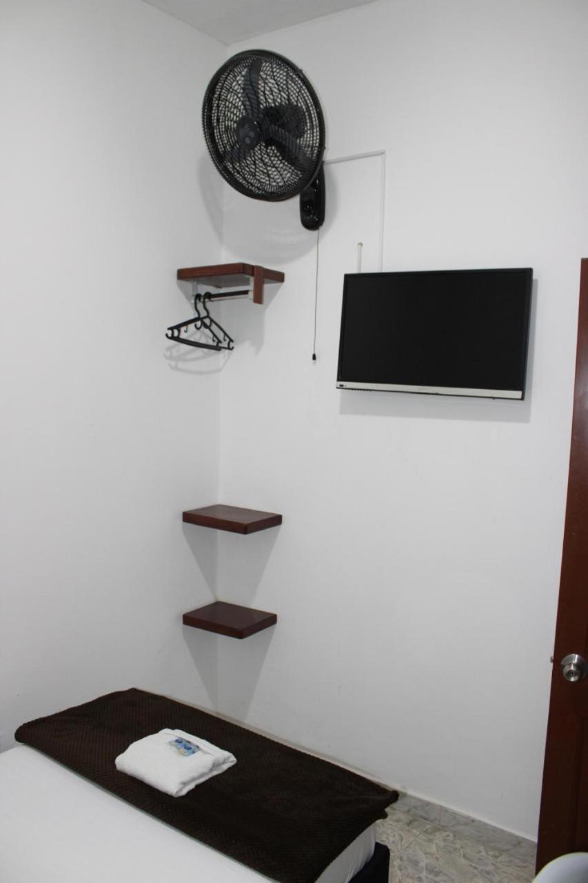 Hotel San Cayetano Ocaña Extérieur photo